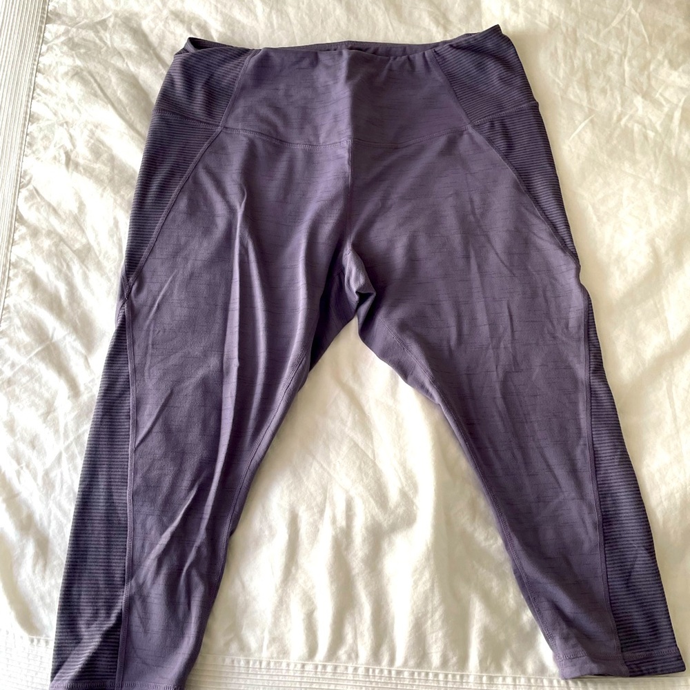 Zella Hugh waist crop leggings